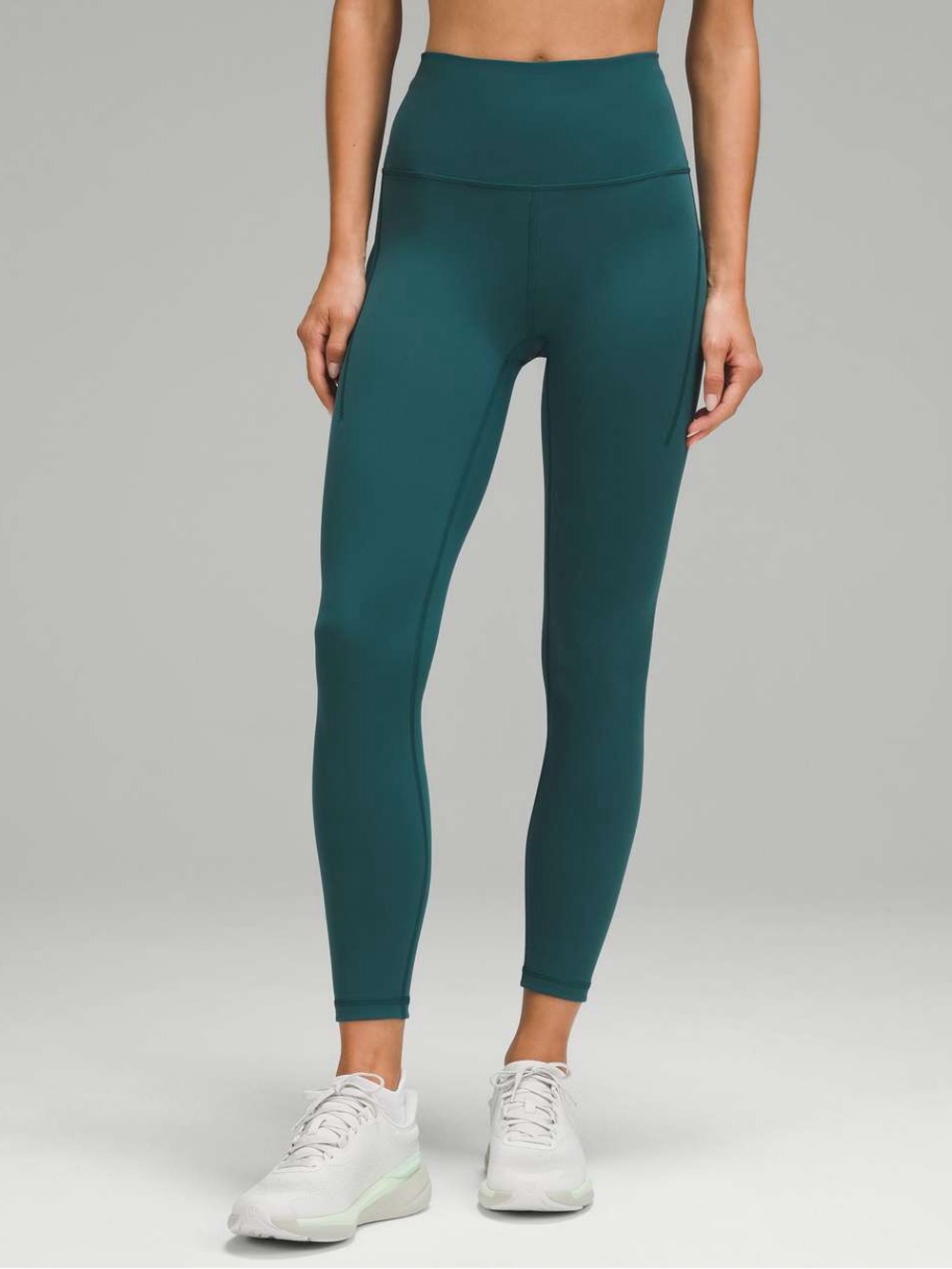 lululemon 25” Wunder Train Leggings with Pockets